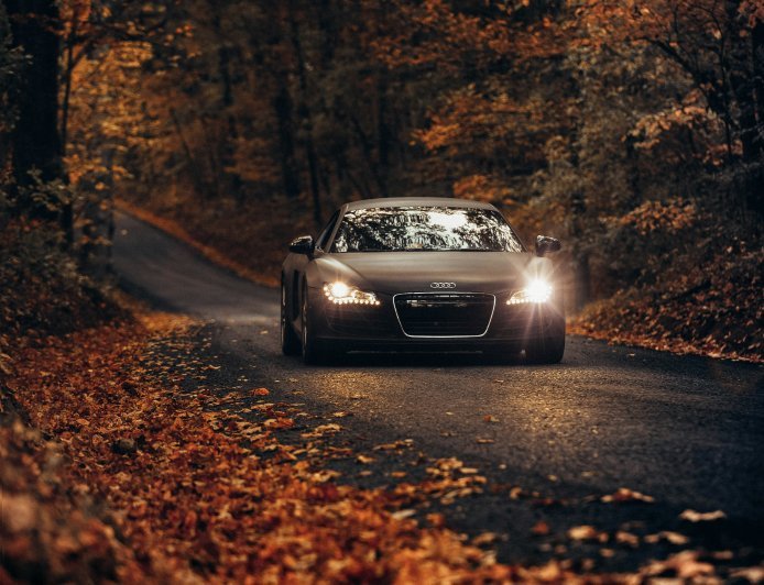 Top 20 Luxury Cars to Watch in 2025